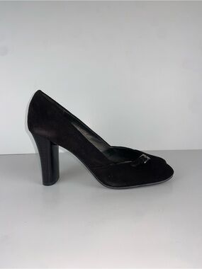 Apostrophe Black Suede Block Heel Pump with Toe Accent